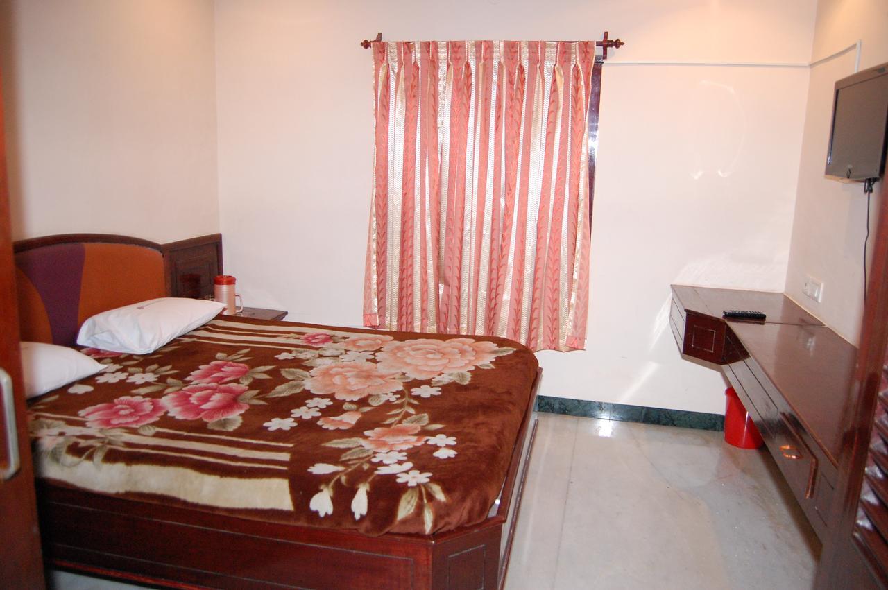 Parvathi Residency Hotel Nāgercoil Esterno foto