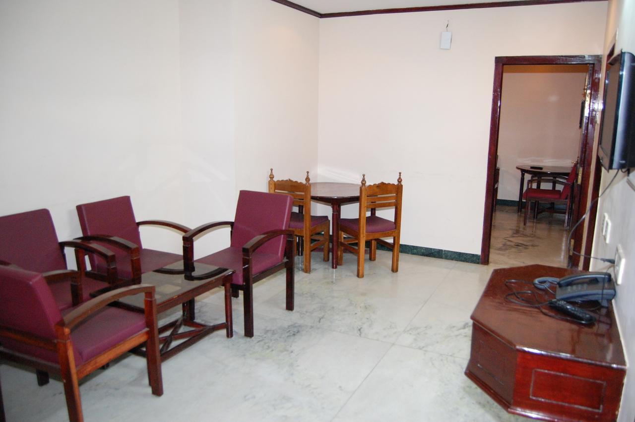Parvathi Residency Hotel Nāgercoil Esterno foto